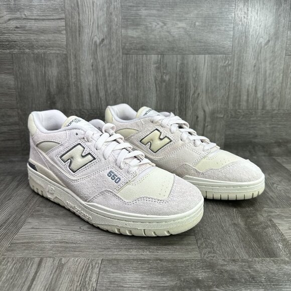 New Balance 550 Women's size 9 Light Pink Suede Shoes BBW550RC - Picture 3 of 9